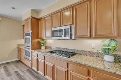 15621 Pisa Lane, Fontana, CA 92336 - Photo 21