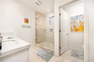 126 Sunnyside, Irvine, CA 92618 - Photo 5