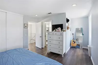 321 Burlington Common, Santa Ana, CA 92704 - Photo 11