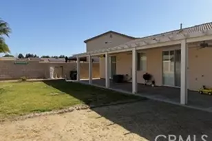 17416 Birchtree St, Fontana, CA 92337 - Photo 17