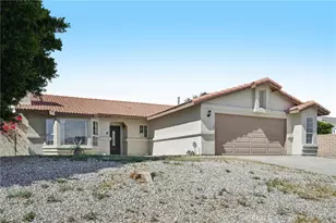 30319 Desert Moon, Thousand Palms, CA 92276 - Photo 3