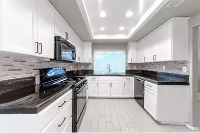 5539 W Avenue L6, Lancaster, CA 93536 - Photo 7