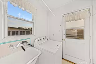 1905 Kenneth Way, Pasadena, CA 91103 - Photo 13