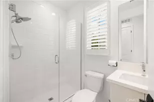 242 Sutters, Irvine, CA 92602 - Photo 19