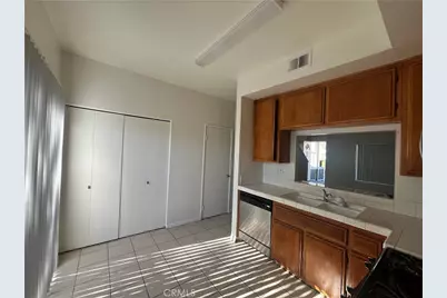 926 W Philadelphia #Q93, Ontario, CA 91762 - Photo 3
