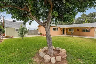 1726 E Autumn, West Covina, CA 91791 - Photo 33