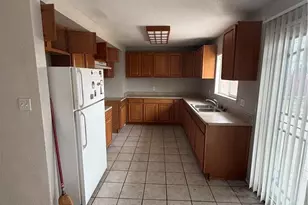 1148 E Virginia Way, Barstow, CA 92311 - Photo 3