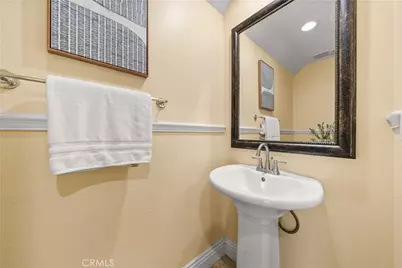 94 Mission, Irvine, CA 92618 - Photo 19