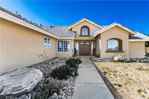 1825 Smoke Tree, Pinon Hills, CA 92372 - Photo 5