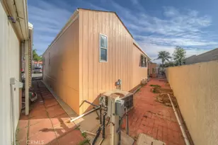 1295 S Cawston Ave, Hemet, CA 92545 - Photo 29