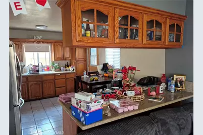 727 S Eastmont Avenue, Los Angeles, CA 90022 - Photo 27