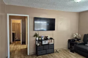 727 S Eastmont Ave, Los Angeles, CA 90022 - Photo 5