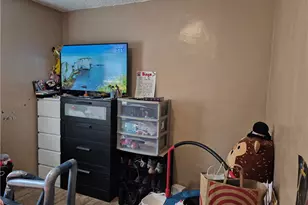 727 S Eastmont Ave, Los Angeles, CA 90022 - Photo 13