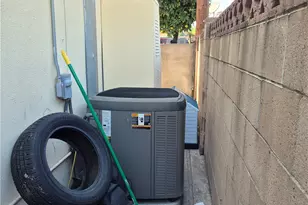 727 S Eastmont Ave, Los Angeles, CA 90022 - Photo 39