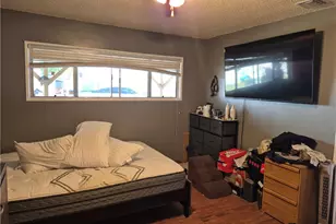 727 S Eastmont Ave, Los Angeles, CA 90022 - Photo 35