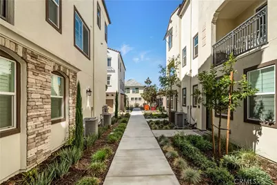 2129 Yukon, Pomona, CA 91766 - Photo 3