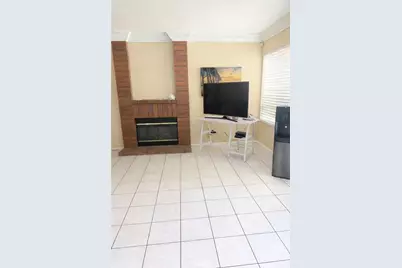 17094 Cambria, Fontana, CA 92336 - Photo 5