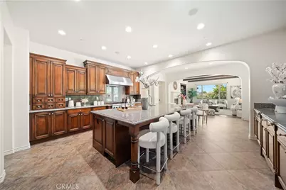 2879 Venezia Court, Chino Hills, CA 91709 - Photo 9