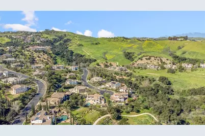 2879 Venezia Court, Chino Hills, CA 91709 - Photo 37