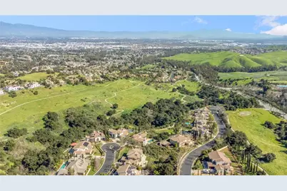 2879 Venezia Court, Chino Hills, CA 91709 - Photo 45