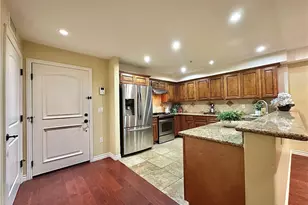 4733 Elmwood Ave, Los Angeles, CA 90004 - Photo 7