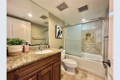 4733 Elmwood Avenue #102, Los Angeles, CA 90004 - Photo 21