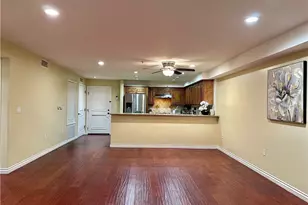 4733 Elmwood Ave, Los Angeles, CA 90004 - Photo 11