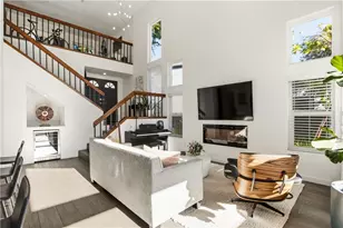 24522 Windsor, Valencia, CA 91355 - Photo 5