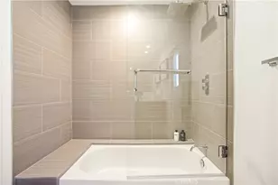 24522 Windsor, Valencia, CA 91355 - Photo 17