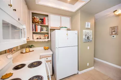 2960 Champion #709, Tustin, CA 92782 - Photo 13