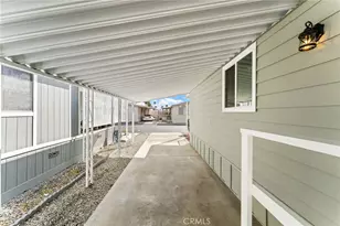 200 W San Bernardino Ave, Rialto, CA 92376 - Photo 9