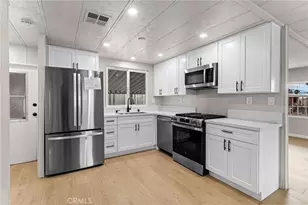 200 W San Bernardino Ave, Rialto, CA 92376 - Photo 11