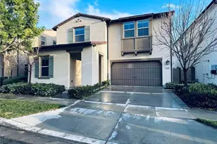 218 Geyser, Irvine, CA 92618 - Photo 1