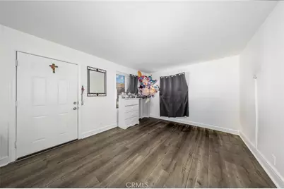 811 E Nocta, Ontario, CA 91764 - Photo 5