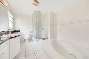 2835 Devonport, San Marino, CA 91108 - Photo 37