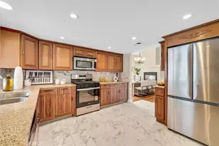 15586 Quiet Oak, Chino Hills, CA 91709 - Photo 11