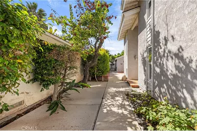12 Oakdale, Irvine, CA 92604 - Photo 7