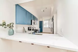 20301 Bluffside Cir, Huntington Beach, CA 92646 - Photo 7