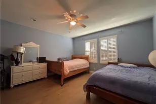 2750 E Oak Hill Dr, Ontario, CA 91761 - Photo 17