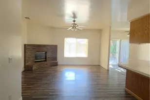 9909 Mona Lisa Ln, Bakersfield, CA 93312 - Photo 7