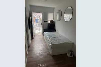 10743 Weigand, Los Angeles, CA 90059 - Photo 7