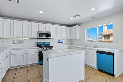 9373 Dragon Tree, Hesperia, CA 92344 - Photo 13