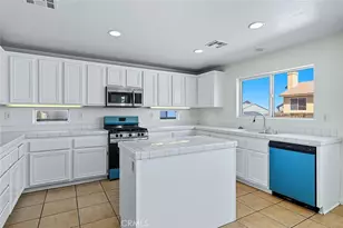 9373 Dragon Tree, Hesperia, CA 92344 - Photo 13