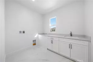 5817 Sunrise Rdg Ln, Lake Forest, CA 92679 - Photo 33