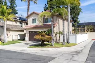 901 Primrose Ln, Corona, CA 92878 - Photo 3