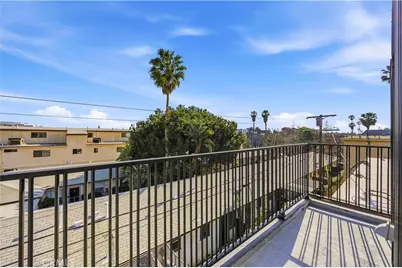 10156 Regent, Los Angeles, CA 90034 - Photo 21