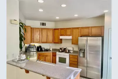 5751 Autumnwood, Jurupa, CA 92509 - Photo 9