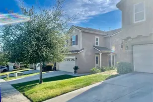 5751 Autumnwood, Jurupa Valley, CA 92509 - Photo 3