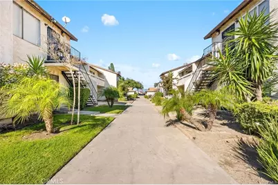 17425 Arrow #25, Fontana, CA 92335 - Photo 3