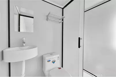 927 N Glenn, Ontario, CA 91764 - Photo 27